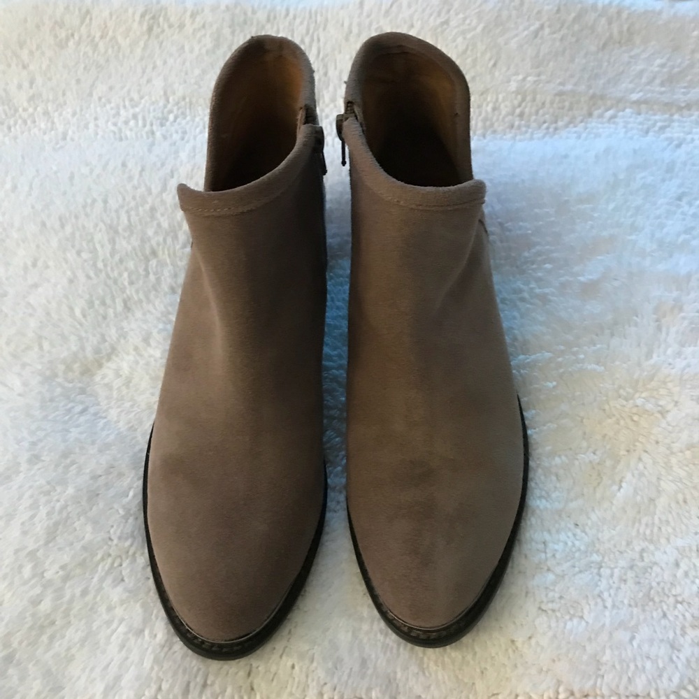 Lucky Brand | Suede Ankle Boots